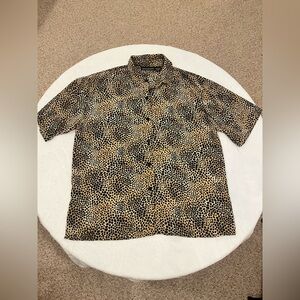Impressions Leopard Print Button Down Short Sleeve Shirt - Size Medium